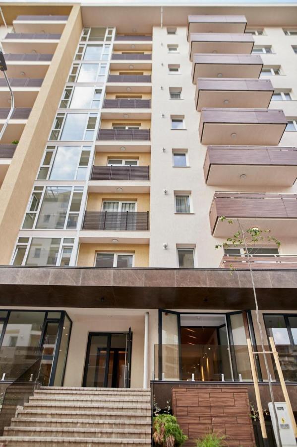 Ara Apart Hotel #3 Brasov Exterior photo